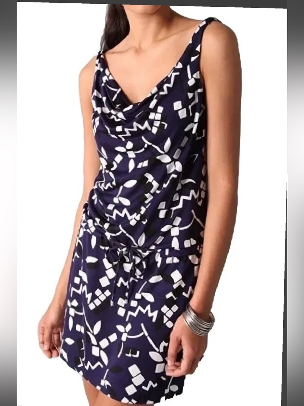 Diane Von Furstenberg Navy Blue and White Printed Mini Dress in Jersey SILK